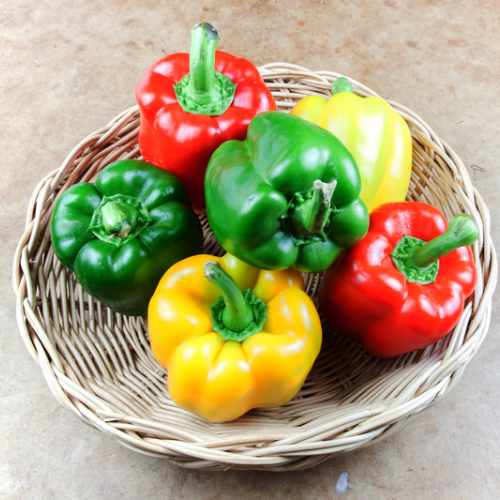 Trois poivron 1 kg a dakar senegal chez tagrih